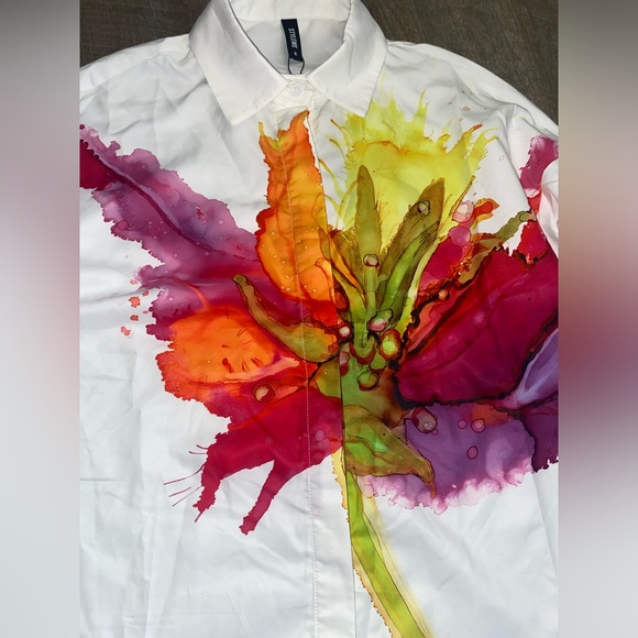 STYLEWE Women’s Button down blouse w/watercolor floral pattern & cuff sleeves - Picture 6 of 9